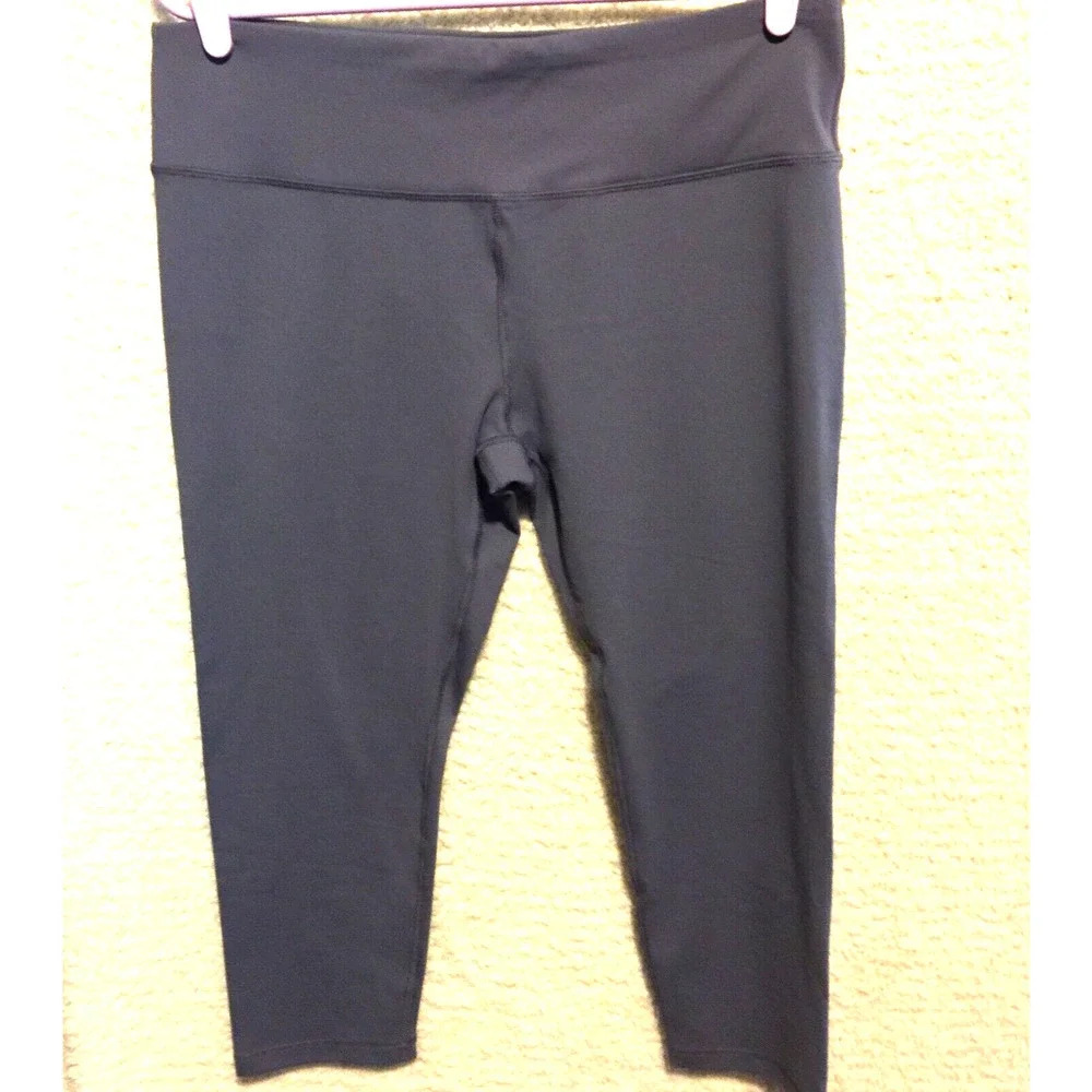 90 Degree by Reflex Women's Workout Yoga capri Leggings Gray xl